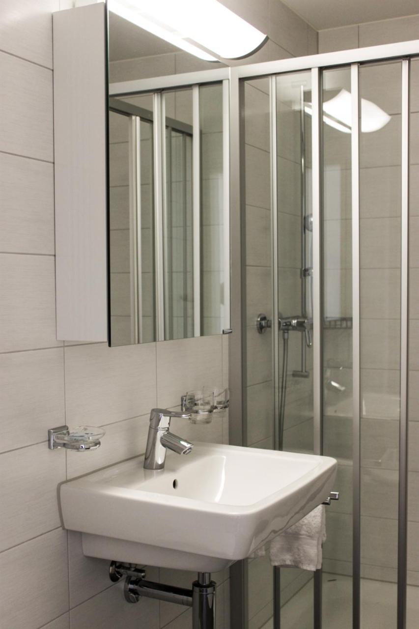 Hotel Adler Schupfheim Bagian luar foto