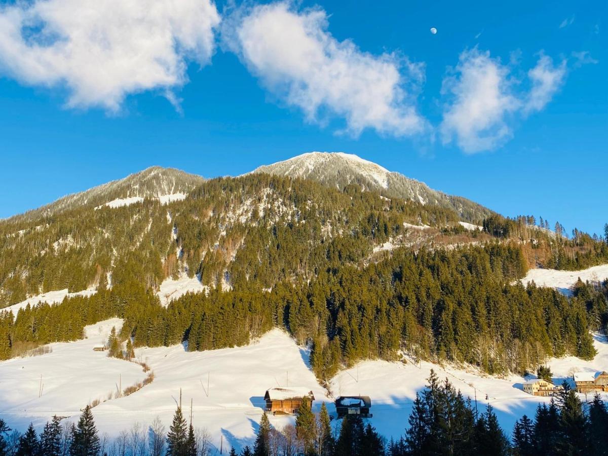 Hotel Adler Schupfheim Bagian luar foto